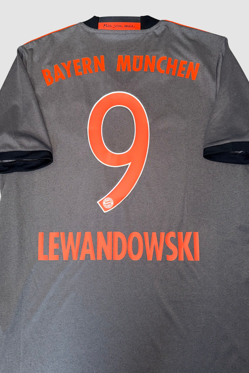 Bayern Münich 2016-2017 Robert Lewandowski