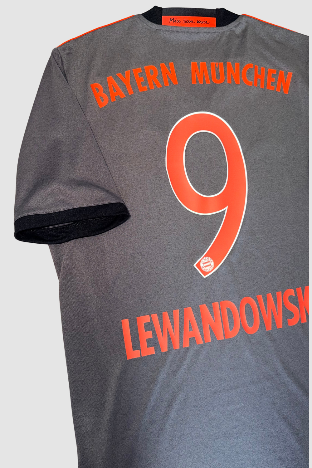 Bayern Münich 2016-2017 Robert Lewandowski