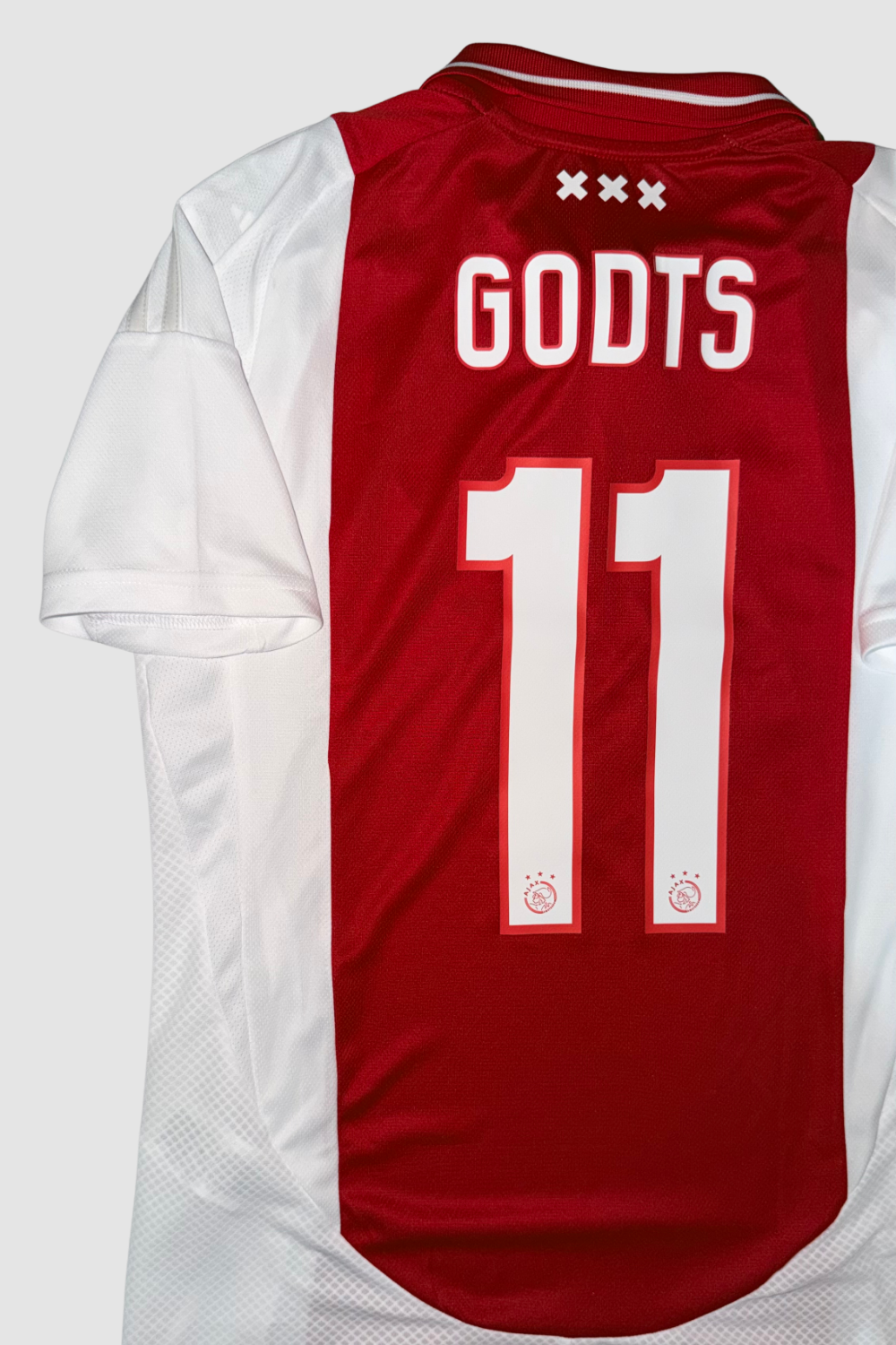 Ajax 2024-2025 Mika Godts