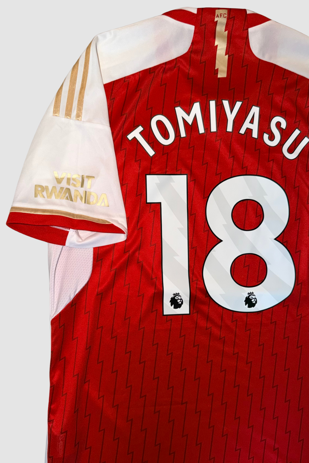 Arsenal FC 2024-2025 Takehiro Tomiyasu