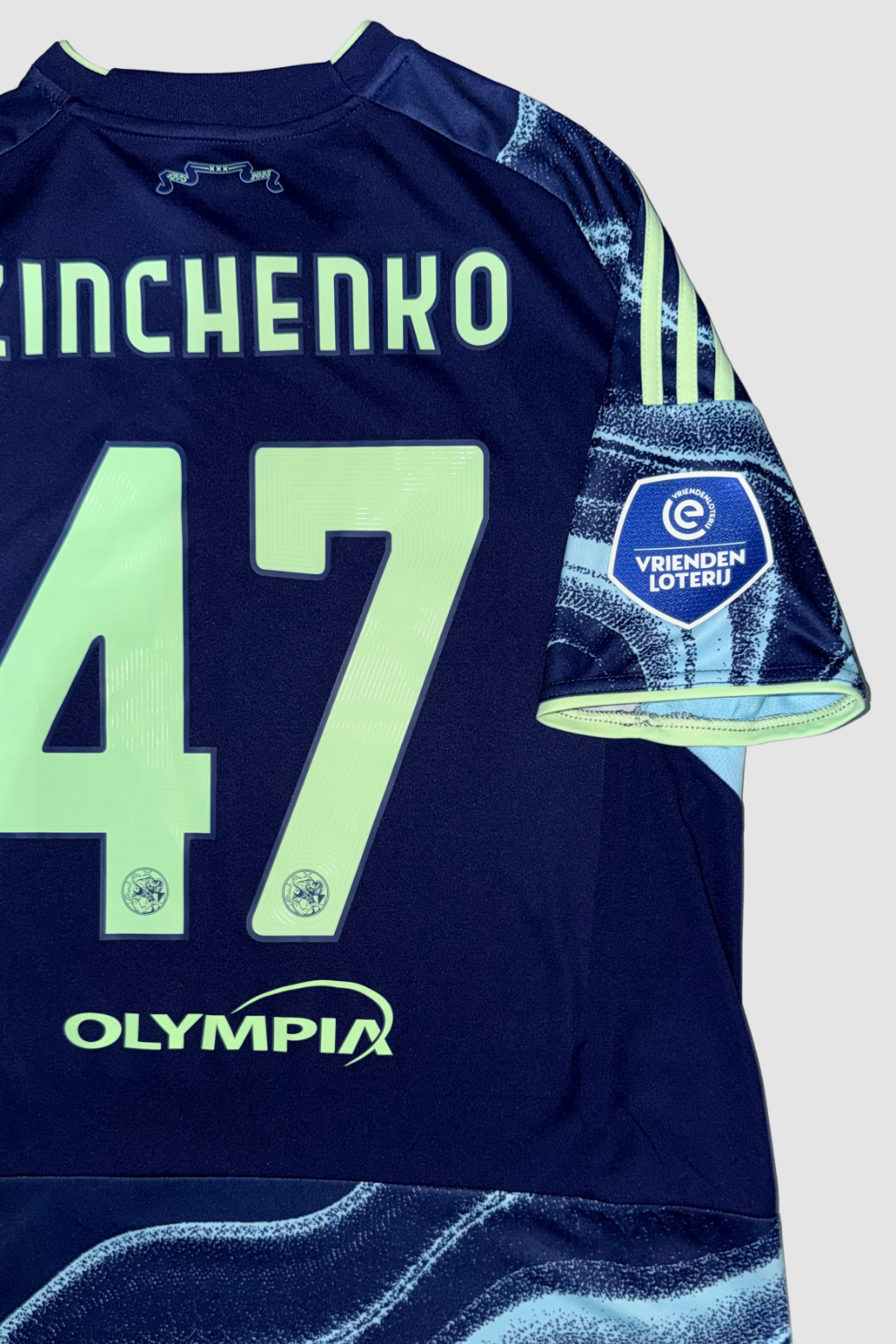 Ajax 2025-2026 Oleksandr Zinchenko