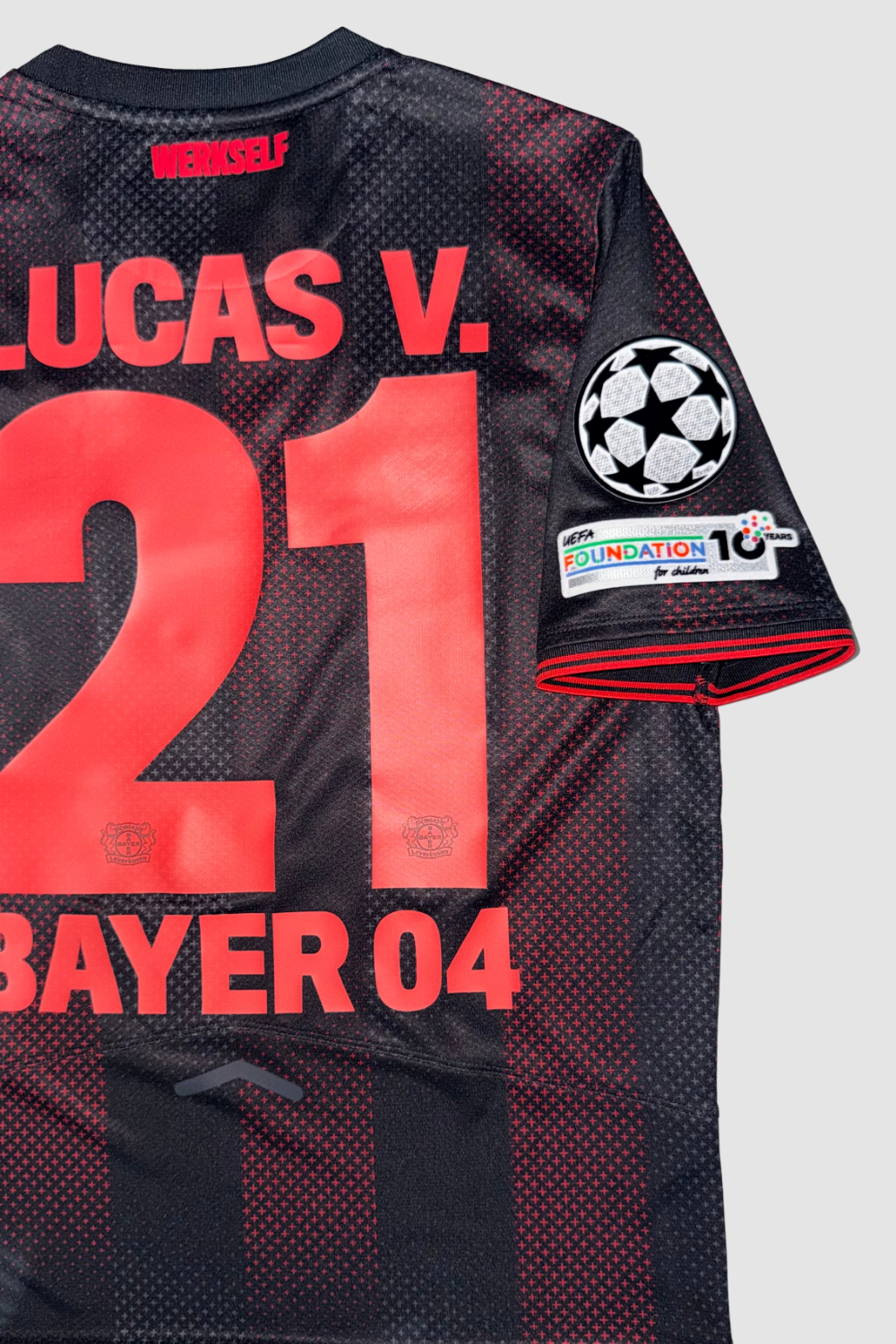 Bayer Leverkusen 2025-2026 Lucas Vázquez