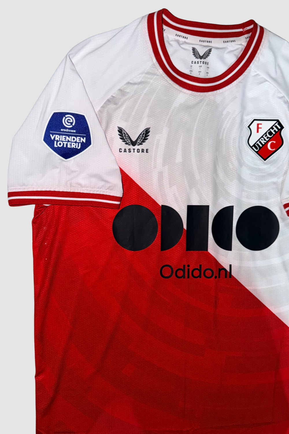 FC Utrecht 2023-2024 Souffian El Karouani matchworn